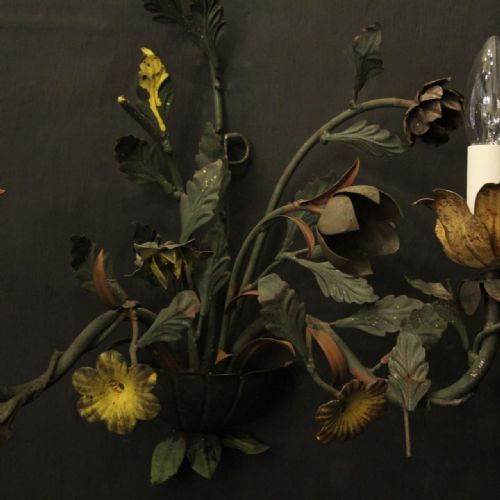 FRENCH PAIR OF TOLEWARE FLORAL WALL LIGHTS - ADDITIONAL PHOTO 8