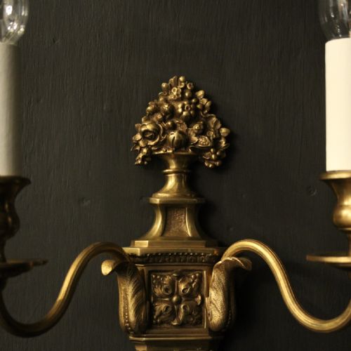 FRENCH PAIR OF GILDED BRONZE ANTIQUE WALL LIGHTS - ADDITIONAL PHOTO 1
