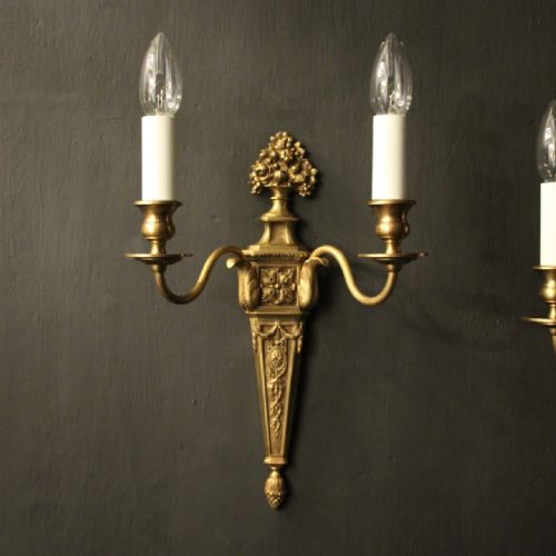 FRENCH PAIR OF GILDED BRONZE ANTIQUE WALL LIGHTS - ADDITIONAL PHOTO 4