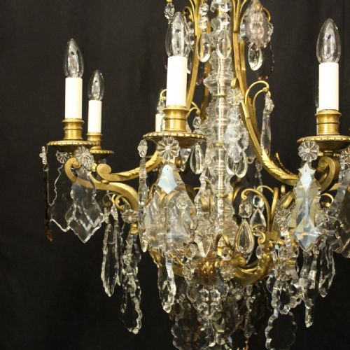 FRENCH 19TH CENTURY GILDED BRONZE 12 LIGHT ANTIQUE CHANDELIER - ADDITIONAL PHOTO 2