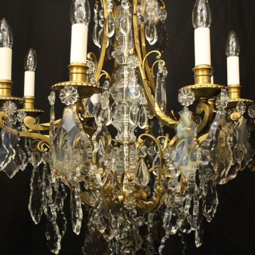 FRENCH 19TH CENTURY GILDED BRONZE 12 LIGHT ANTIQUE CHANDELIER - ADDITIONAL PHOTO 4