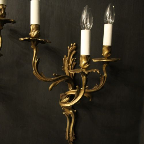 FRENCH PAIR OF GILDED BRONZE ANTIQUE WALL SCONCES - ADDITIONAL PHOTO 3