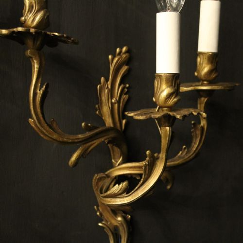 FRENCH PAIR OF GILDED BRONZE ANTIQUE WALL SCONCES - ADDITIONAL PHOTO 4