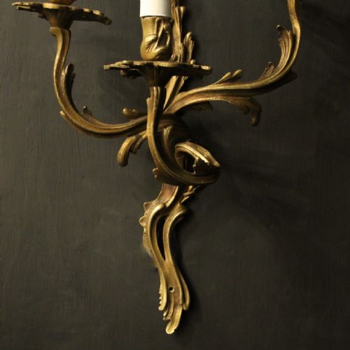 FRENCH PAIR OF GILDED BRONZE ANTIQUE WALL SCONCES - ADDITIONAL PHOTO 8