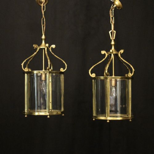 english pair of brass single light antique hall lanterns - CATEGORY: ANTIQUE LIGHTING - DATED 1920