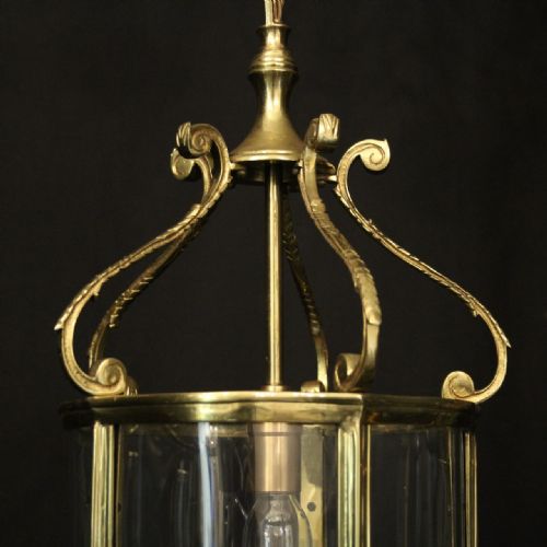 ENGLISH PAIR OF BRASS SINGLE LIGHT ANTIQUE HALL LANTERNS - ADDITIONAL PHOTO 1