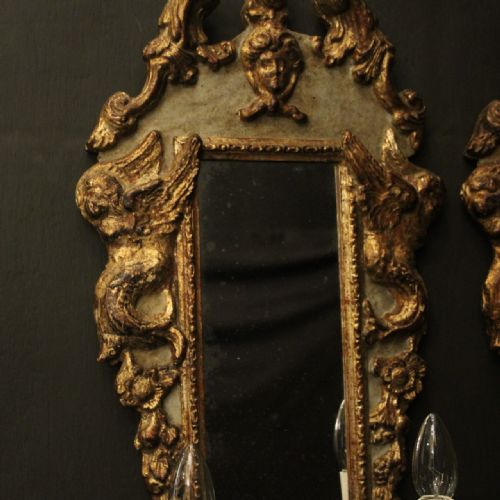 FLORENTINE PAIR OF GILTWOOD ANTIQUE GIRANDOLES - ADDITIONAL PHOTO 5
