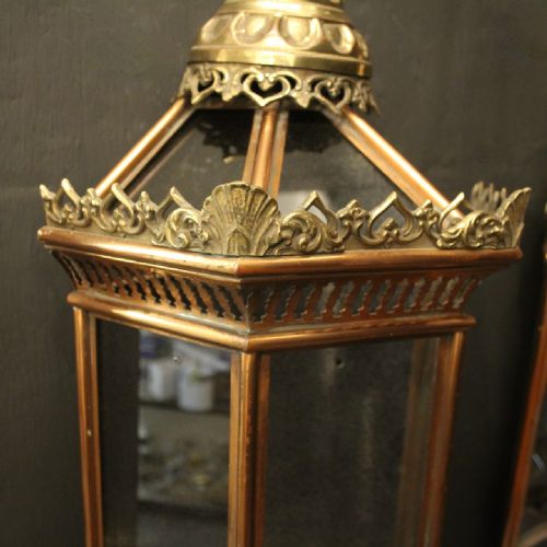 FRENCH PAIR OF BRASS COPPER SINGLE LIGHT HALF LANTERNS - ADDITIONAL PHOTO 3