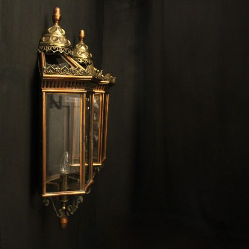 FRENCH PAIR OF BRASS COPPER SINGLE LIGHT HALF LANTERNS - ADDITIONAL PHOTO 8