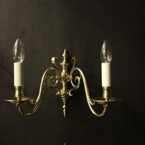 FLEMISH SET OF 4 BRASS ANTIQUE WALL LIGHTS - ADDITIONAL PHOTO 1