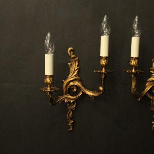FRENCH PAIR OF GILDED BRASS ANTIQUE WALL LIGHTS - ADDITIONAL PHOTO 1