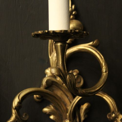 FRENCH PAIR OF GILDED BRASS TRIPLE ARM ANTIQUE WALL LIGHTS - ADDITIONAL PHOTO 4