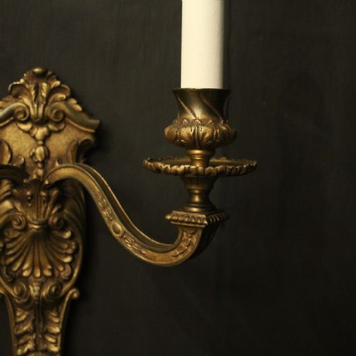 FRENCH LATE 19TH C PAIR OF BRONZE ANTIQUE WALL SCONCES - ADDITIONAL PHOTO 3