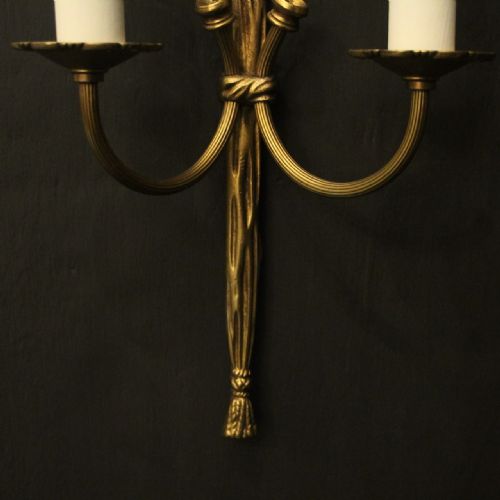 FRENCH PAIR OF GILDED BRASS RIBBON WALL LIGHTS - ADDITIONAL PHOTO 6