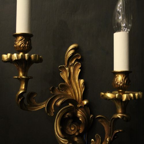FRENCH PAIR OF GILDED BRONZE ANTIQUE WALL LIGHTS - ADDITIONAL PHOTO 3