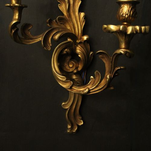 FRENCH PAIR OF GILDED BRONZE ANTIQUE WALL LIGHTS - ADDITIONAL PHOTO 7