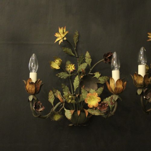 FRENCH PAIR OF TOLEWARE FLORAL WALL LIGHTS - ADDITIONAL PHOTO 5