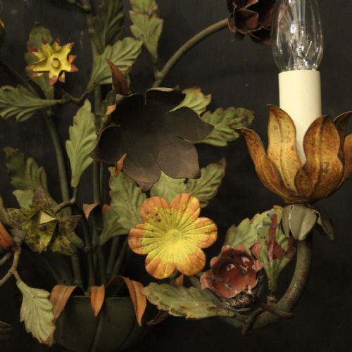 FRENCH PAIR OF TOLEWARE FLORAL WALL LIGHTS - ADDITIONAL PHOTO 7