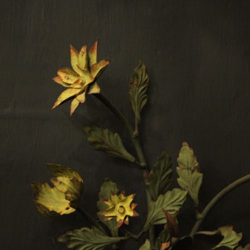 FRENCH PAIR OF TOLEWARE FLORAL WALL LIGHTS - ADDITIONAL PHOTO 8