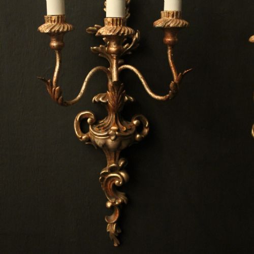 ITALIAN PAIR OF GILTWOOD TRIPLE ARM ANTIQUE WALL LIGHTS - ADDITIONAL PHOTO 8