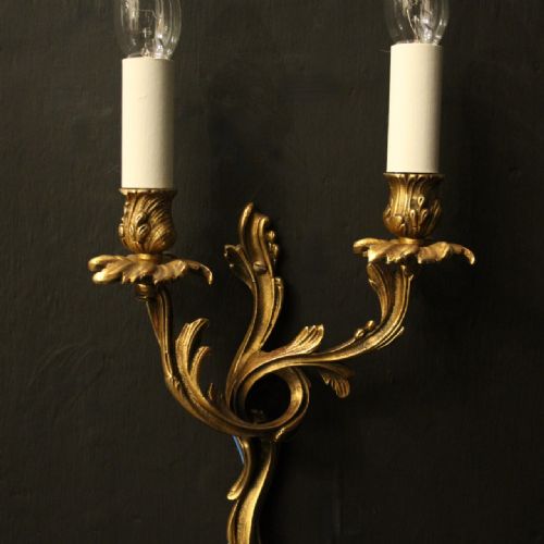 FRENCH PAIR OF GILDED TWIN ARM ANTIQUE WALL LIGHTS - ADDITIONAL PHOTO 1