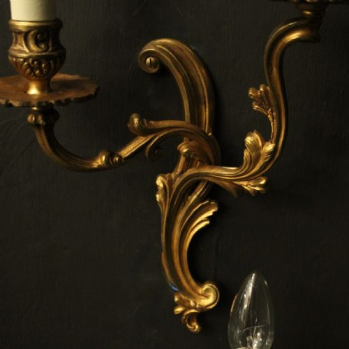 FRENCH SET OF 3 TWIN ARM GILDED ANTIQUE WALL LIGHTS - ADDITIONAL PHOTO 2