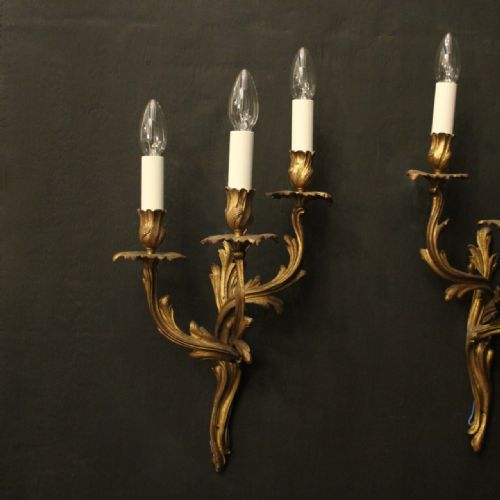 FRENCH PAIR OF GILDED BRONZE ANTIQUE WALL SCONCES - ADDITIONAL PHOTO 1