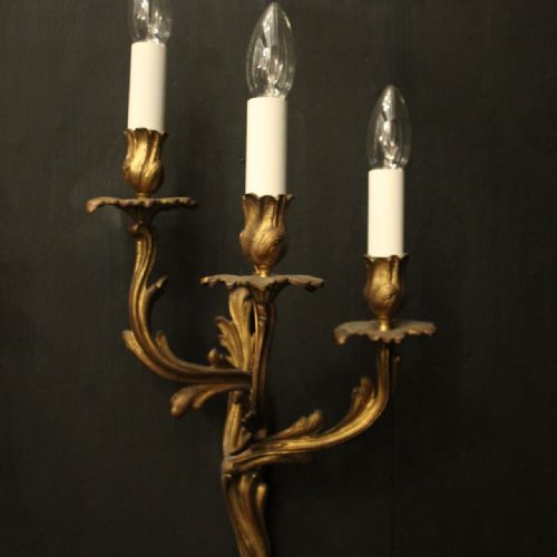 FRENCH PAIR OF GILDED BRONZE ANTIQUE WALL SCONCES - ADDITIONAL PHOTO 2