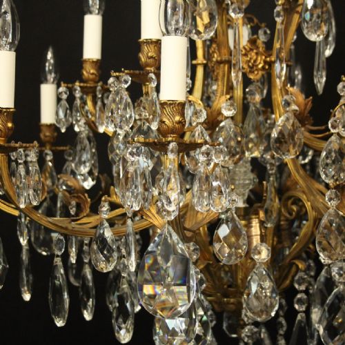 FRENCH GILDED BRONZE CRYSTAL 21 LIGHT TIERED CRYSTAL CHANDELIER - ADDITIONAL PHOTO 4