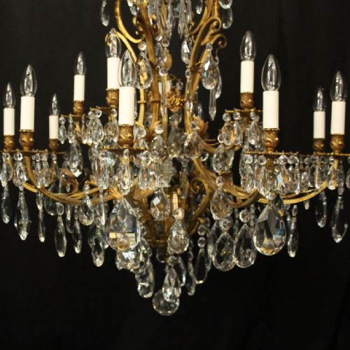 FRENCH GILDED BRONZE CRYSTAL 21 LIGHT TIERED CRYSTAL CHANDELIER - ADDITIONAL PHOTO 5