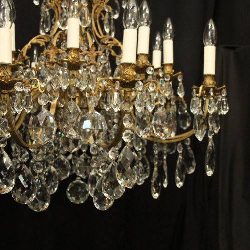 FRENCH GILDED BRONZE CRYSTAL 20 LIGHT ANTIQUE CHANDELIER - ADDITIONAL PHOTO 3