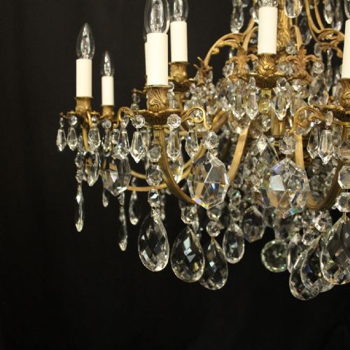 FRENCH GILDED BRONZE CRYSTAL 20 LIGHT ANTIQUE CHANDELIER - ADDITIONAL PHOTO 5