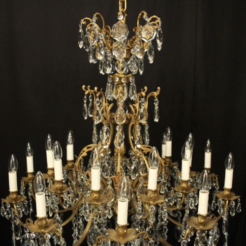 FRENCH GILDED BRONZE CRYSTAL 20 LIGHT ANTIQUE CHANDELIER - ADDITIONAL PHOTO 7