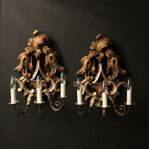 FLORENTINE PAIR GILTWOOD ANTIQUE WALL LIGHTS