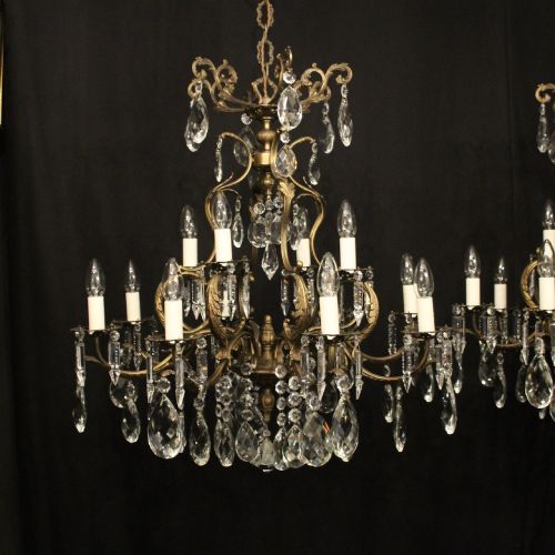 FRENCH PAIR OF 12 LIGHT TIERED ANTIQUE CHANDELIERS - ADDITIONAL PHOTO 1