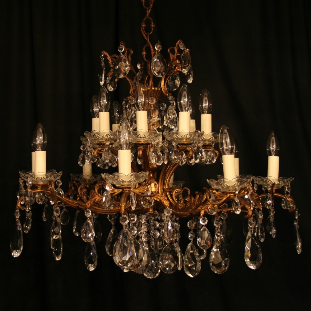 An Italian Gilded 16 Light Antique Chandelier