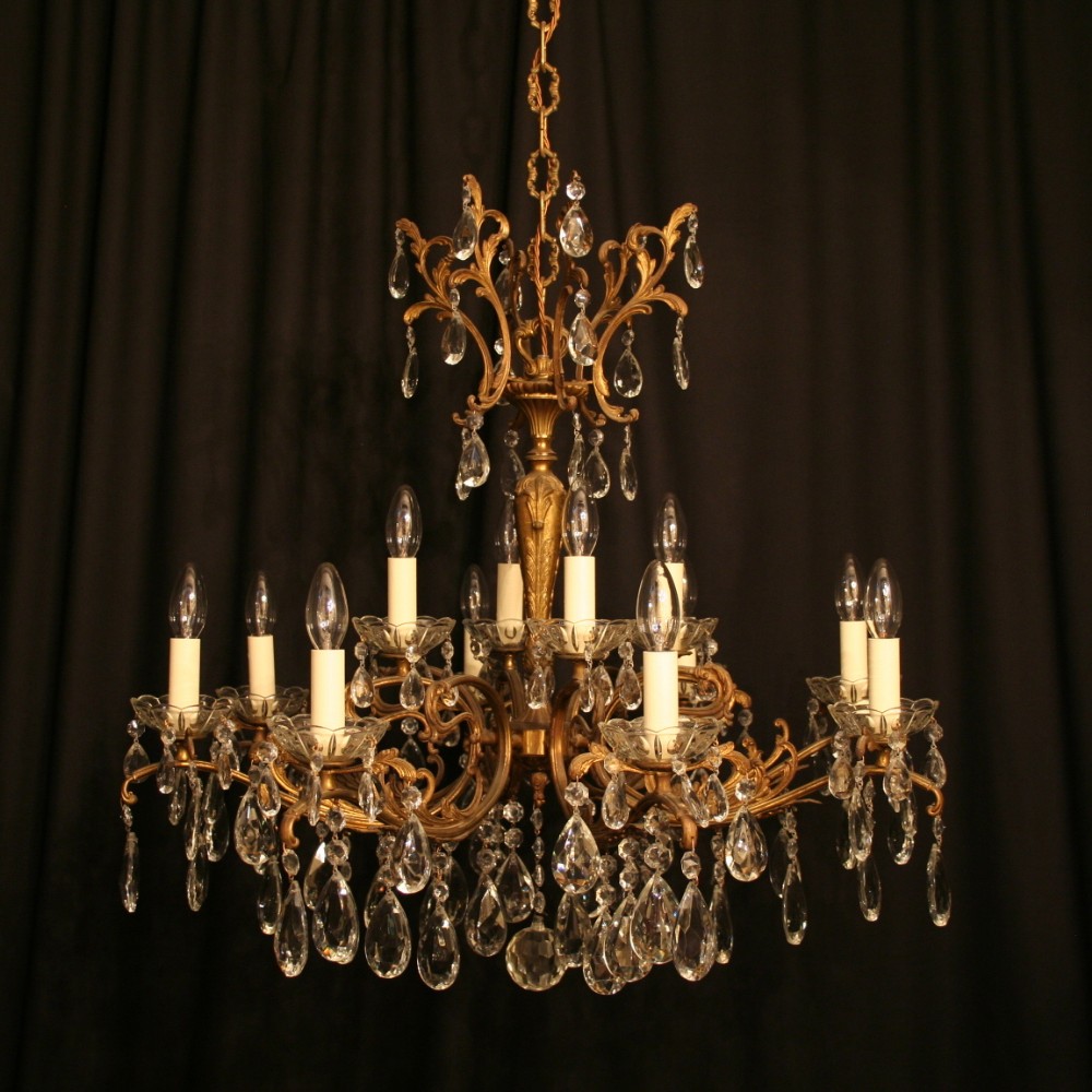 An Italian Gilded 12 Light Antique Chandelier