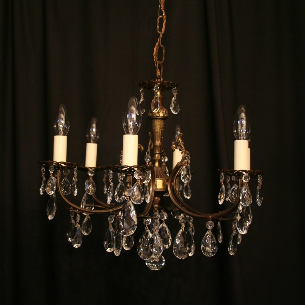 An Italian 6 Light Antique Chandelier