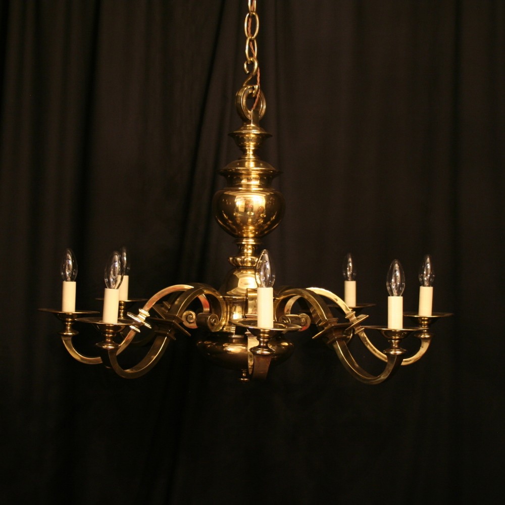 A Large English Cast Brass 8 Light Antique Chandelier