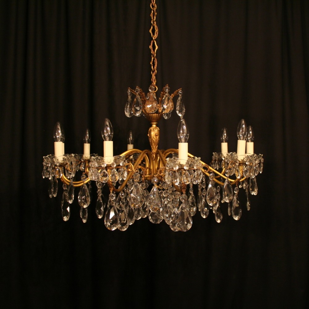 An Italian Gilded & Crystal 10 Light Antique Chandelier
