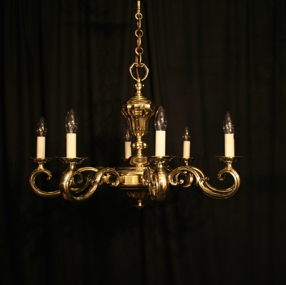 An English Cast Brass 8 Light Antique Chandelier