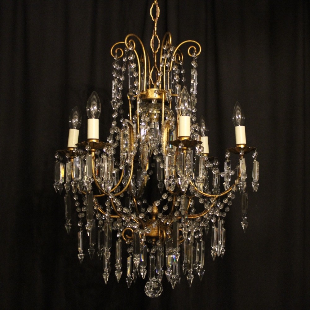 A Florentine Gilded 7 Light Chandelier