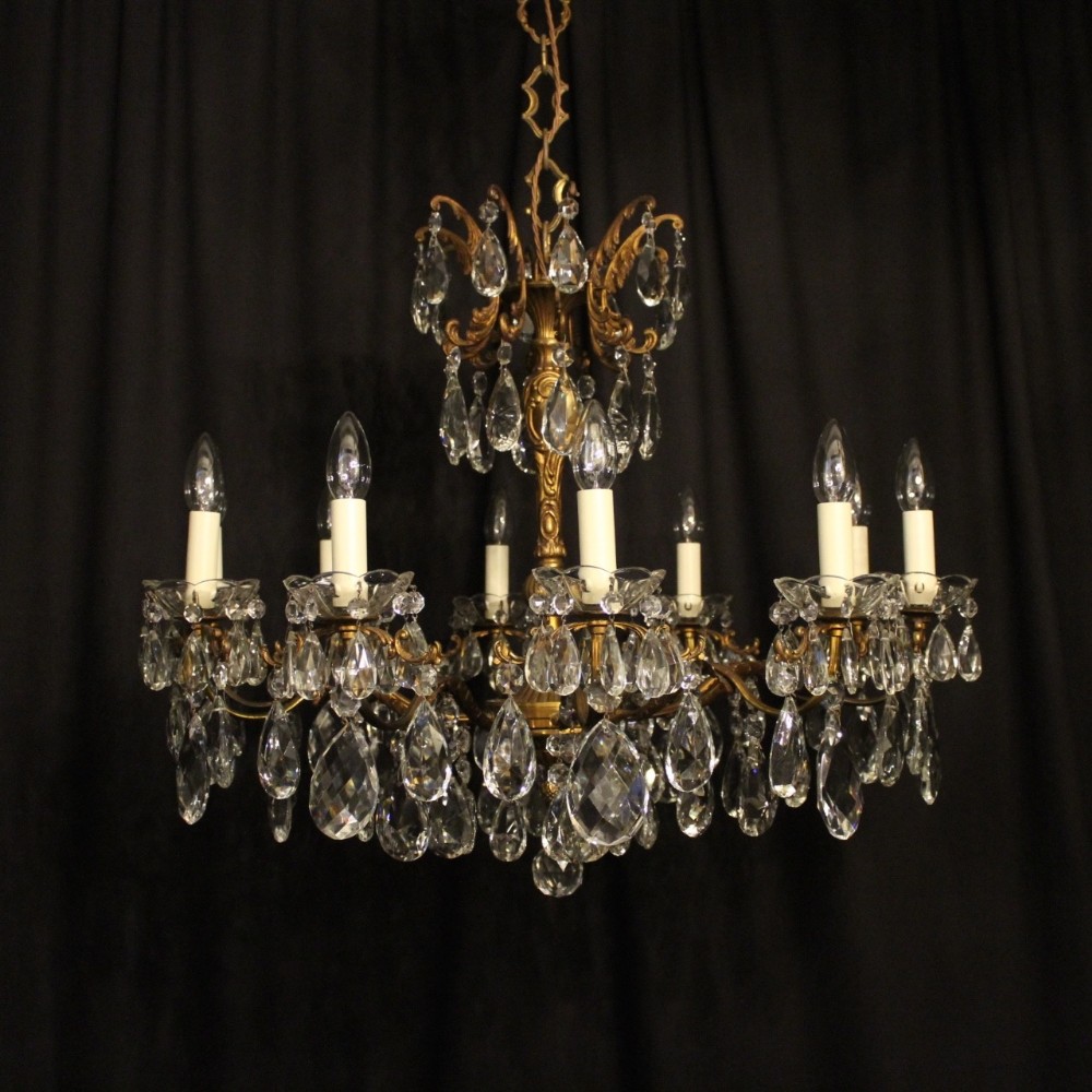 An Italian Gilded 10 Light Antique Chandelier