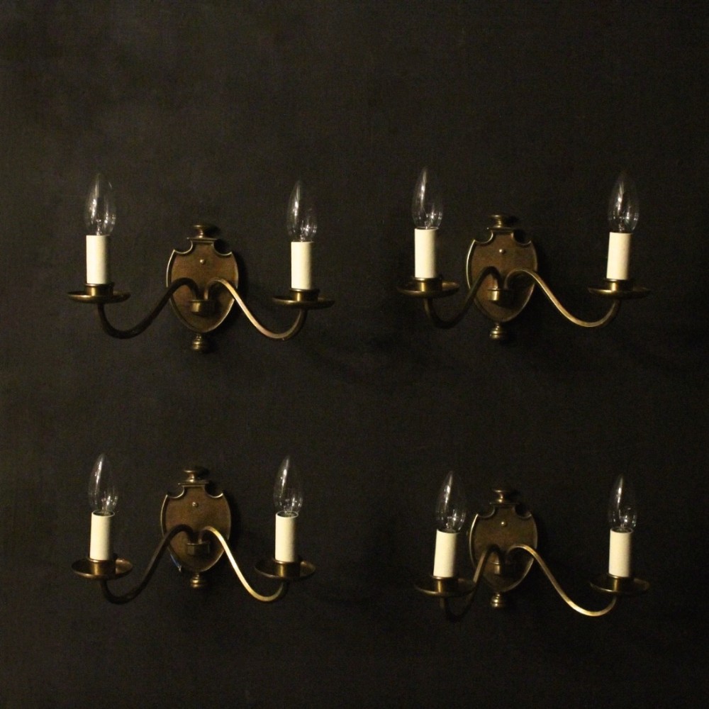 English Set Of 4 Brass Antique Wall Lights