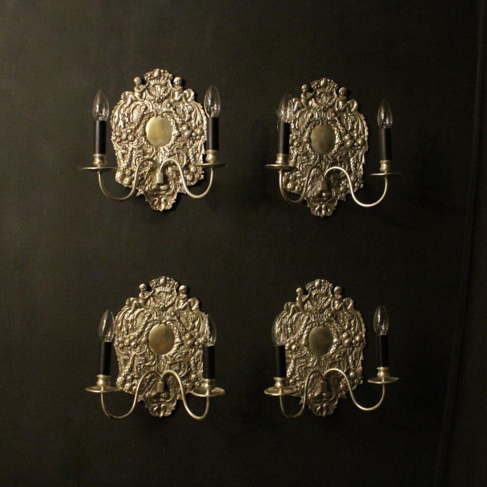 English Set Of 4 Silvered Antique Wall Lights