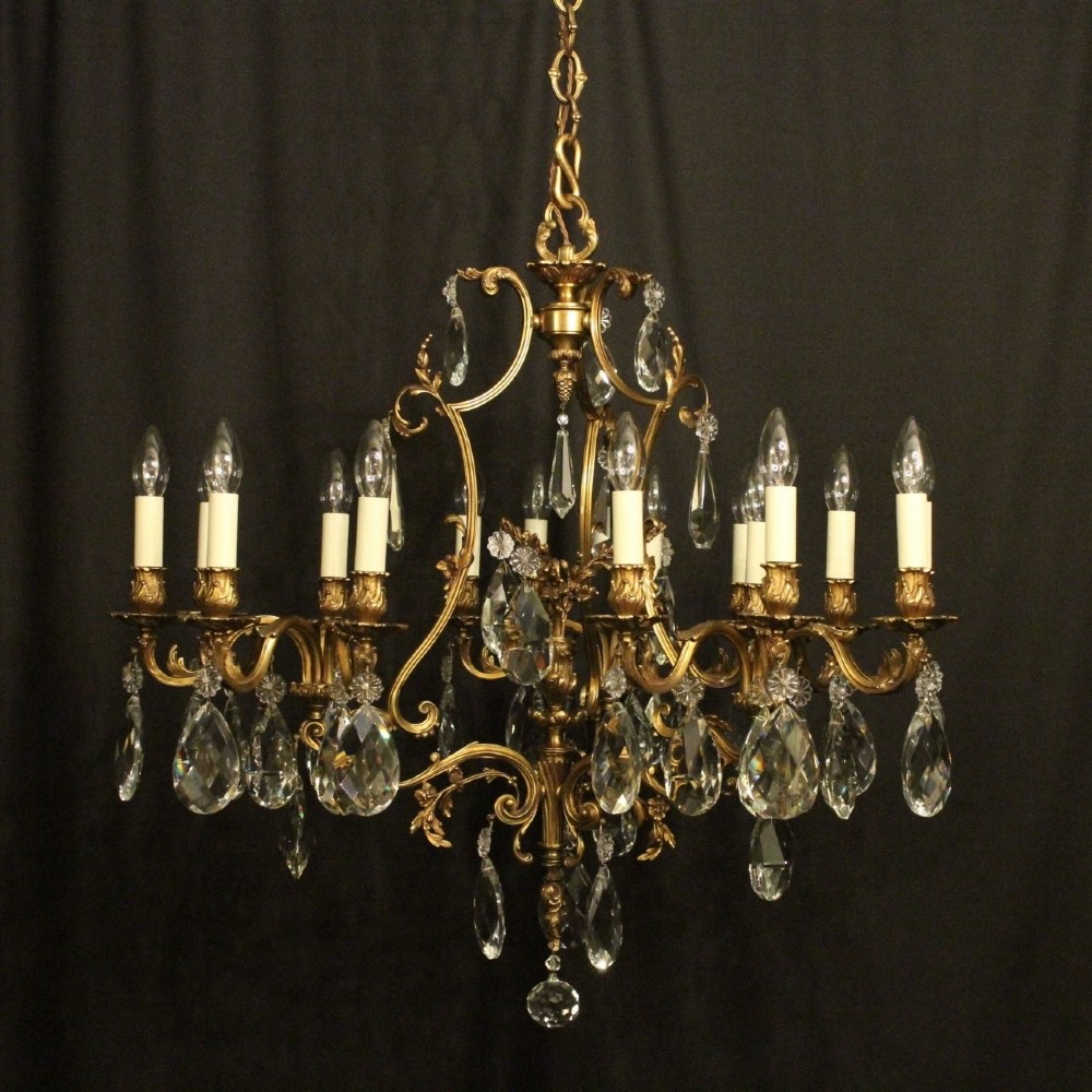Italian Gilded 15 Light Antique Chandelier