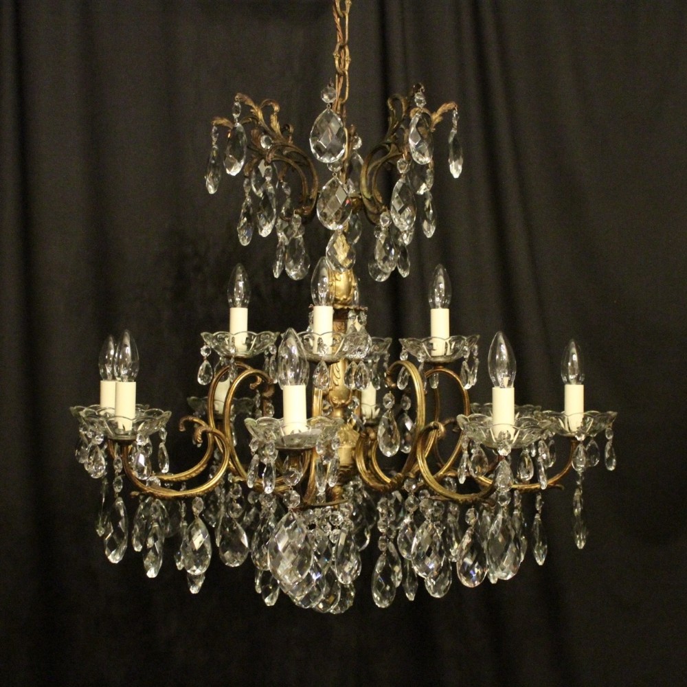 Italian Gilded 12 Light Antique Chandelier