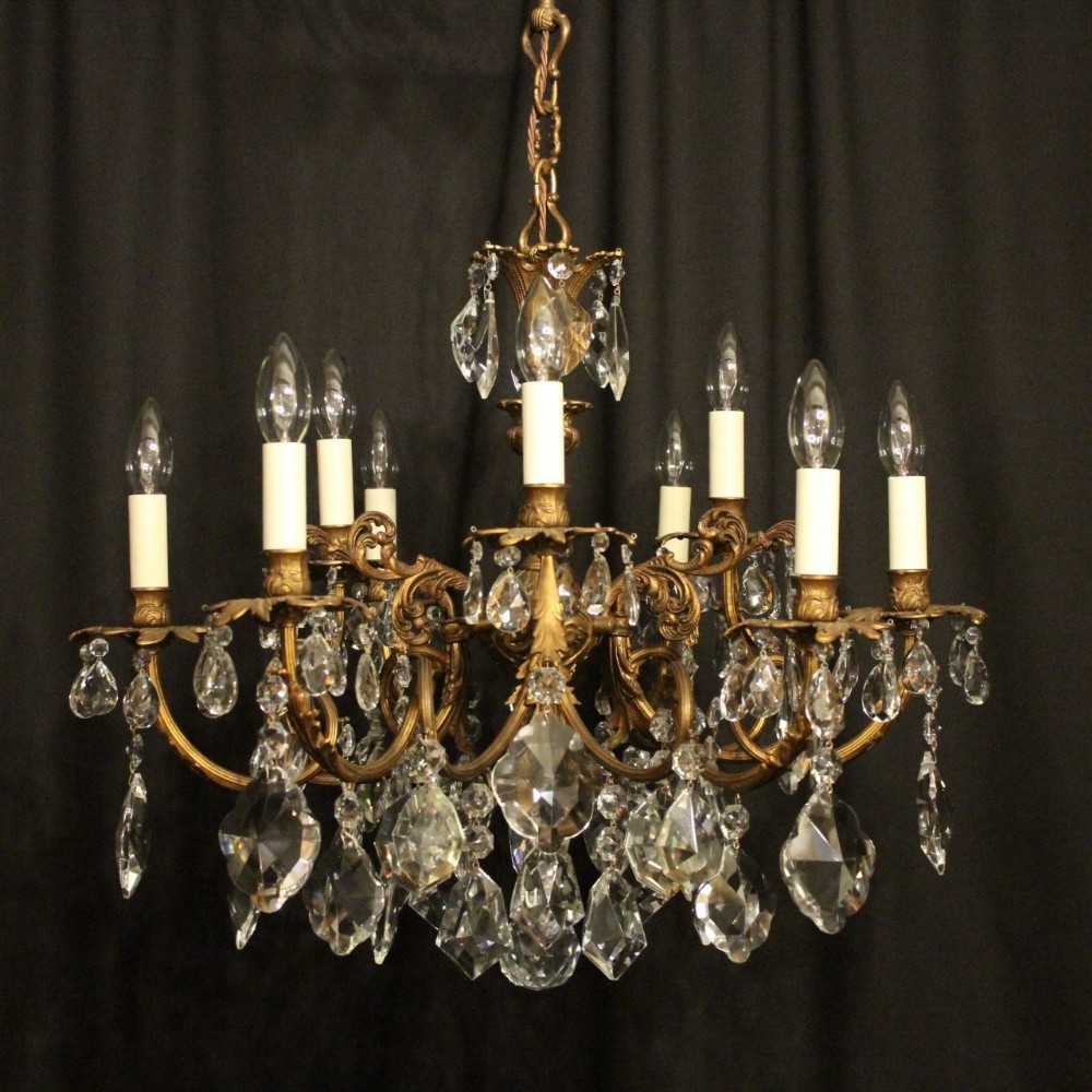 Italian Gilded 12 Light Antique Chandelier