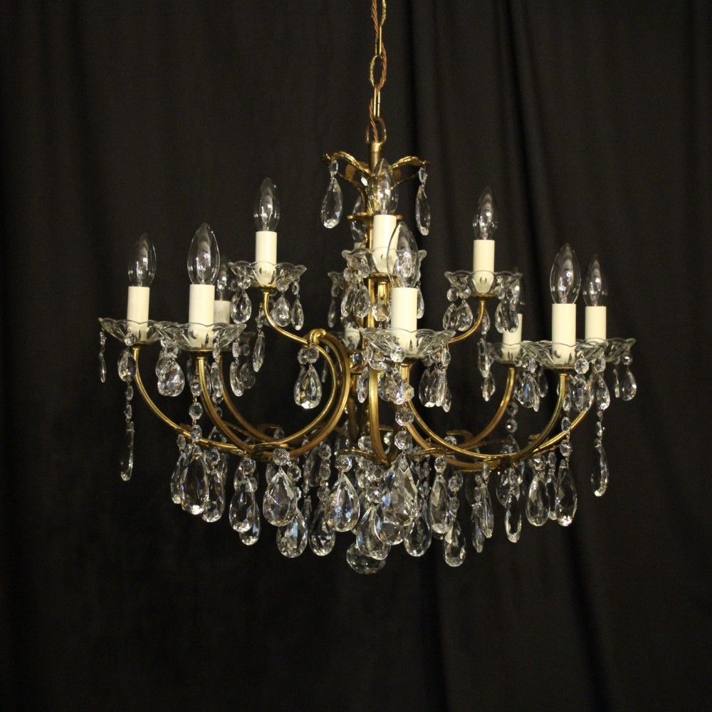 Italian Gilded 12 Light Antique Chandelier