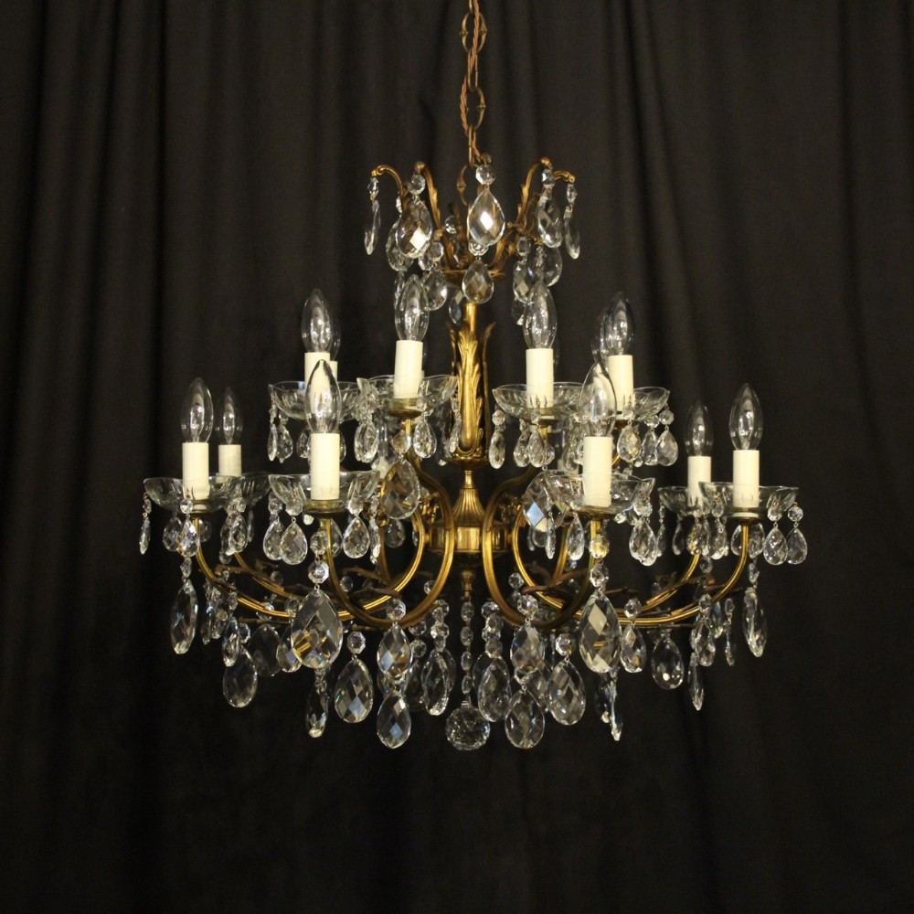 Italian Gilded 16 Light Antique Chandelier